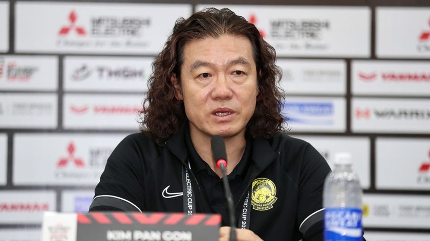 HLV Kim Pan Gon bày tỏ quan điểm đội tuyển Malaysia sẽ chơi tấn công trước đội tuyển Việt Nam.