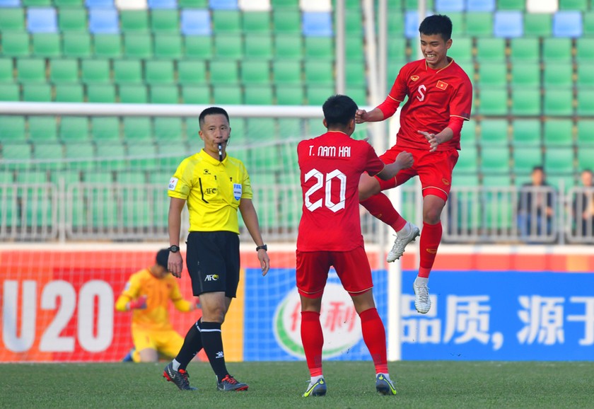U20 Việt Nam có lối chơi dũng mãnh và một thể lực tuyệt vời (ảnh VFF)
