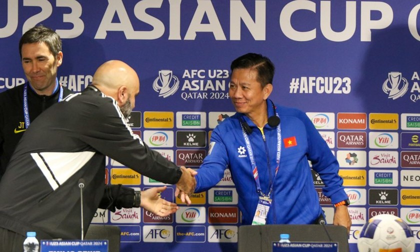 HLV Hoàng Anh Tuấn đã tham dự buổi họp báo trước VCK U23 châu Á 2024. Ảnh: VFF