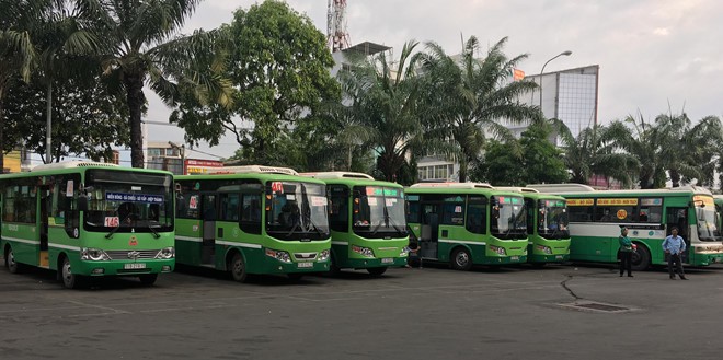 'Nhập nhèm' trong việc quản lý tiền trợ giá khiến xe buýt TP HCM lao đao