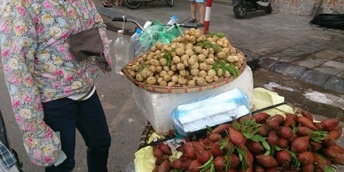 Hoa quả Thái, Hàn  tràn đường phố Hà Nội. (Ảnh minh họa)