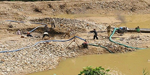  Khai thác khoáng sản trái phép ở Lâm Đồng.