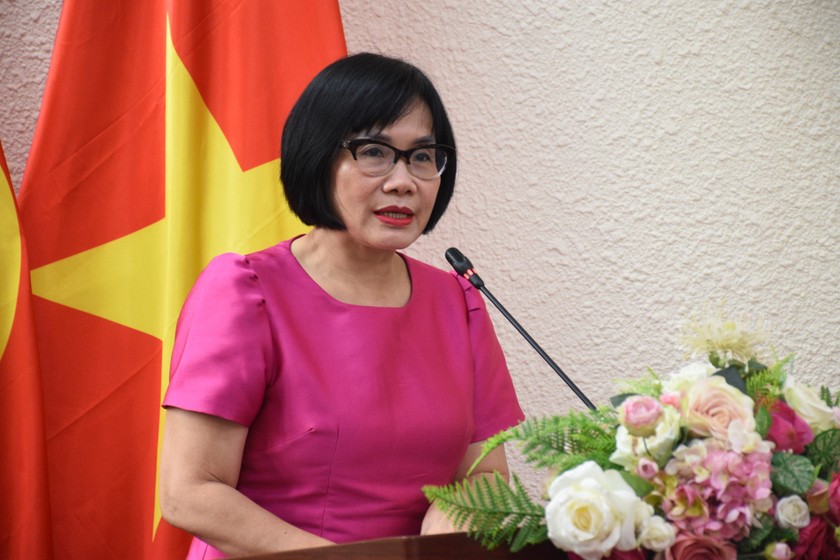 Thứ trưởng Bộ Tư pháp Đặng Hoàng Oanh phát biểu khai mạc Hội nghị.