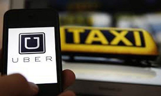 Không có cơ sở khi cho rằng có sự chênh lệch thuế, phí giữa taxi truyền thống và Grab, Uber