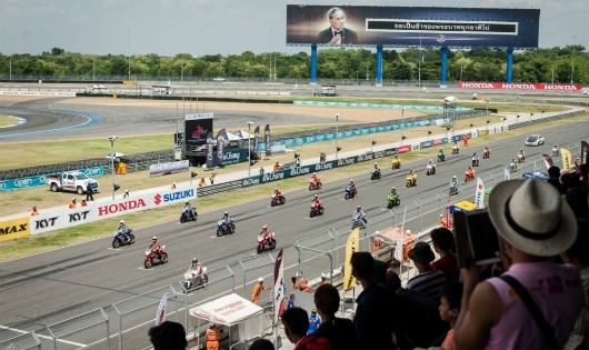 Tại giải đua Motor Châu Á: Đội Yuzy Honda Việt Nam Racing đã tạo nên bất ngờ đầy cảm xúc 