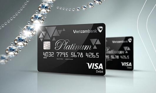 Vietcombank ra mắt thẻ Ghi nợ quốc tế cao cấp Vietcombank Visa Platinum