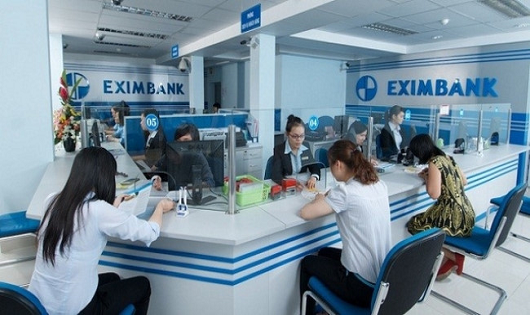  Eximbank, ngân hàng bị khách hàng tố mất 245 tỷ đồng trong tài khoản 