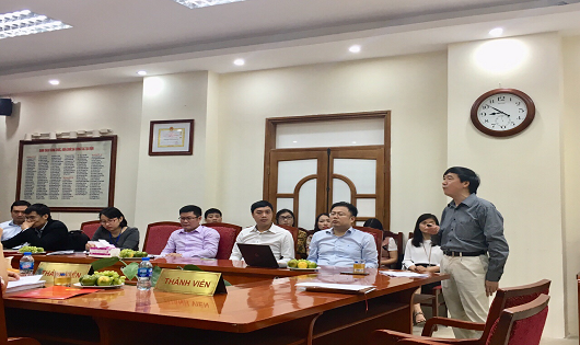 Phó Tổng cục trưởng Tổng cục thuế Nguyễn Đại Trí bảo vệ đề tài trước Hội đồng nghiệm thu Bộ Tài chính