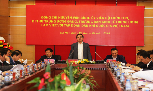 Ủy viên Bộ Chính trị, Bí thư TW Đảng, Trưởng Ban BKTTW Nguyễn Văn Bình,làm việc với PVN