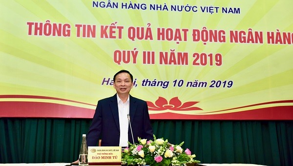 Phó Thống đốc NHNN Đào Minh Tú chủ trì cuộc Họp báo