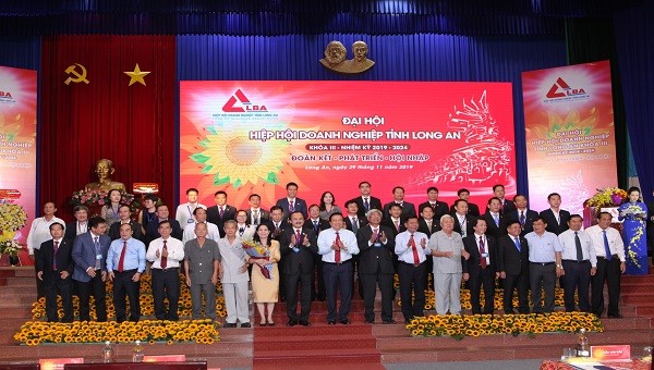 Ban chấp hành HHDN khóa III, nhiệm kỳ 2019 – 2024 tỉnh Long An ra mắt tại Đại hội
