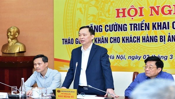 Phó Thống đốc NHNN Đào Minh Tú chủ trì cuộc họp với  các TCTD.