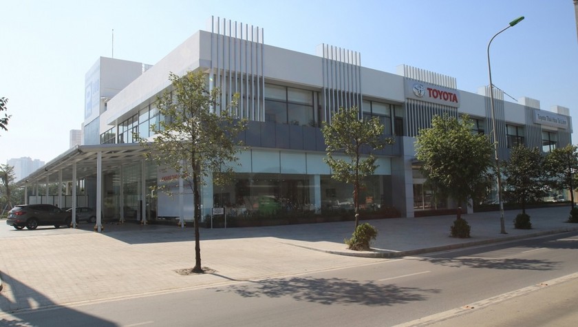 Toyota tại Hà Nội tạm thời đóng cửa phòng trưng bày và xưởng dịch vụ