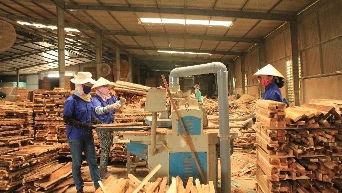 Muốn tham gia vào chuỗi cung ứng gỗ hợp phá,  DN phải thay đổi các vận hành.