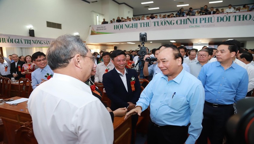 Thủ tướng Nguyễn Xuân Phúc tại Hội nghị đối thọai với nông dân năm 2019.