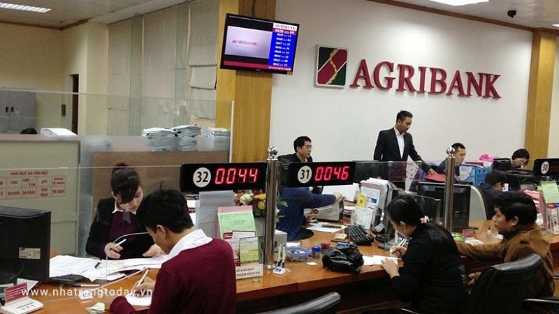 Agribank tiếp tục trụ vừng trong Top 10 Bảng xếp hạng Top 500 DN lớn nhất Việt Nam năm 2020. 