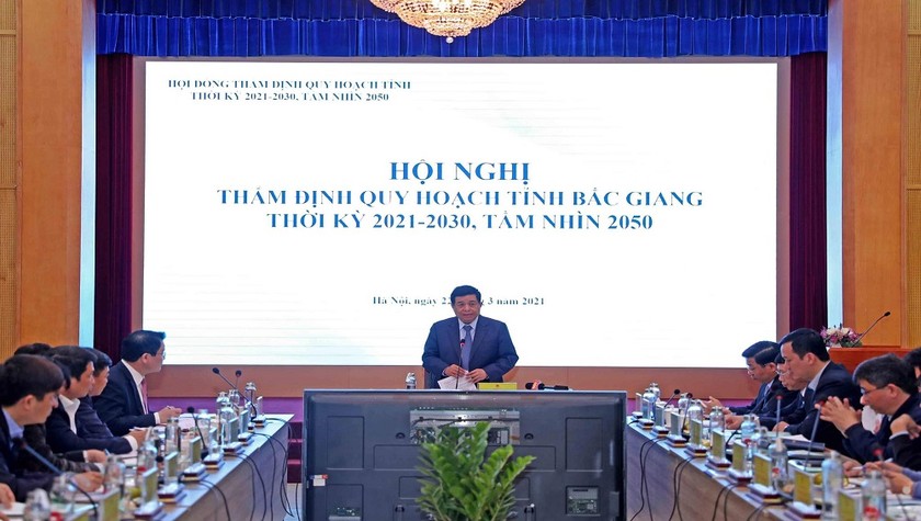 Bộ trưởng Bộ KH&ĐT Nguyễn Chí Dũng  chủ trì cuộc họp