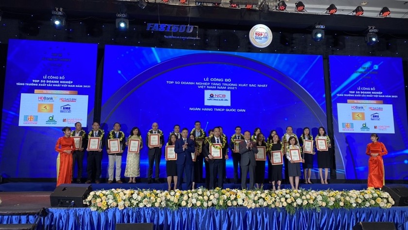 Công bố Top 500 doanh nghiệp tăng trưởng nhanh nhất Việt Nam 