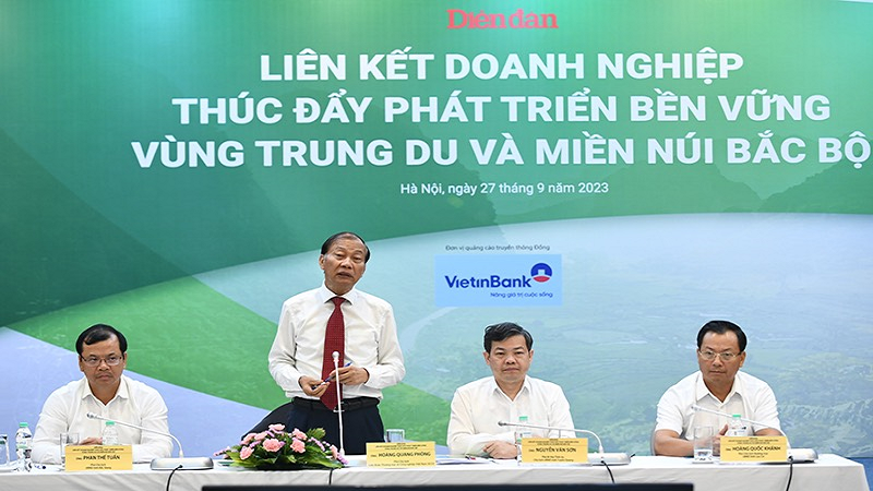 Phó Chủ tịch VCCI Hoàng Quang Phóng nhấn mạnh vai trò của DN trong liên kết vùng.
