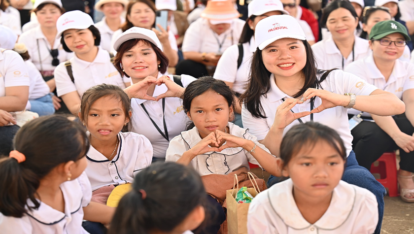 Prudential Việt Nam: Nối dài những hành động nhân ái tới cộng đồng