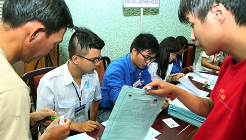 Trường ĐH Kinh tế TP.HCM được thu học phí tối đa chương trình đại trà bậc ĐH là 14,5 triệu đồng/năm với sinh viên khóa mới - Ảnh: Đào Ngọc Thạch
