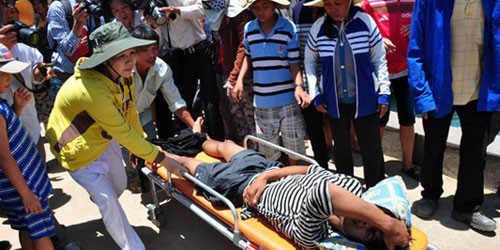 Một ngư dân của Nghiệp đoàn Nghề cá xã Bình Châu bị thương sau khi bị Trung Quốc đánh ở Hoàng Sa trong năm 2014 - Ảnh minh họa