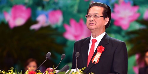 Thủ tướng Nguyễn Tấn Dũng phát động Phong trào thi đua trong cả nước giai đoạn 2016-2020 - Ảnh: VGP/Nhật Bắc