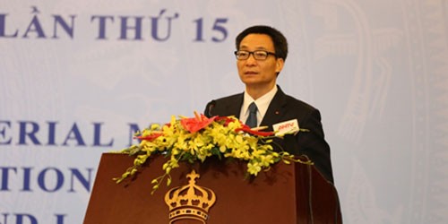 Phó Thủ tướng Vũ Đức Đam phát biểu tại Hội nghị ba bên và song phương cấp Bộ trưởng lần thứ 15 về hợp tác phòng, chống ma túy giữa Việt Nam, Lào, Campuchia.