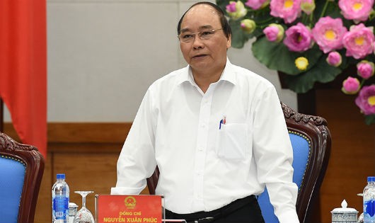 Thủ tướng Nguyễn Xuân Phúc chủ trì cuộc họp Thường trực Chính phủ đầu tiên ngày 25/4/2016. Ảnh: VGP/Quang Hiếu