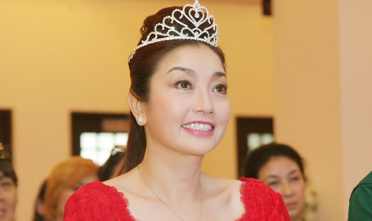 Hoa hậu Lý Thu Thảo.