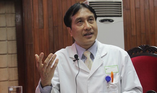 GS.TS Trịnh Hồng Sơn, Phó Giám đốc Bệnh viện Việt Đức. 