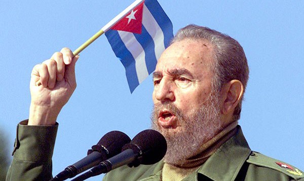 Lãnh tụ Fidel Castro qua đời