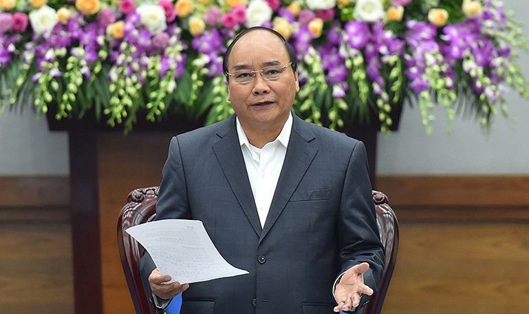 Thủ tướng nhấn mạnh, chủ động triển khai ngay kế hoạch năm 2017 từ ngày đầu, tháng đầu. Ảnh: VGP/Quang Hiếu