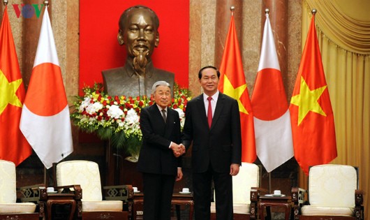 Việt Nam long trọng đón Vua và Hoàng hậu Nhật Bản