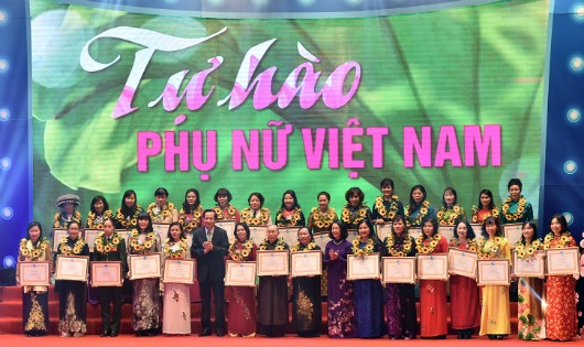 Cục trưởng Đỗ Hoàng Yến được vinh danh Phụ nữ Việt Nam tiêu biểu