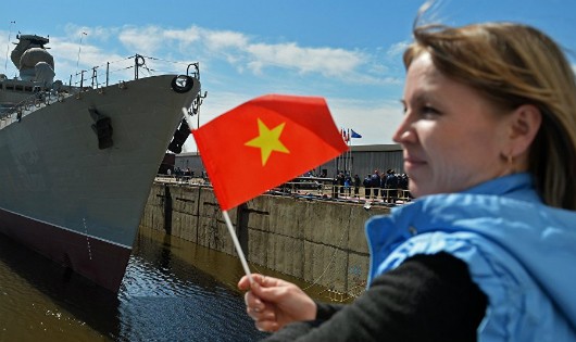 Nga chuẩn bị bàn giao cặp chiến hạm Báo đốm cho Việt Nam