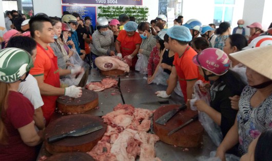 Thịt heo được 'giải cứu' với giá 35 ngàn đồng ở Cần Thơ
