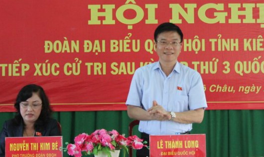 Bộ trưởng Lê Thành Long giải đáp vấn đề 'nóng' cho cử tri Kiên Giang