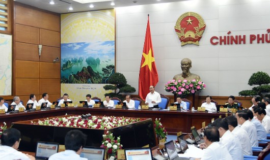 Thủ tướng hoan nghênh Hà Nội xử lý Phó Chủ tịch phường 'hành' dân 