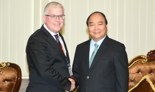 Thủ tướng Nguyễn Xuân Phúc tiếp Đại sứ Australia Craig Chittick. 