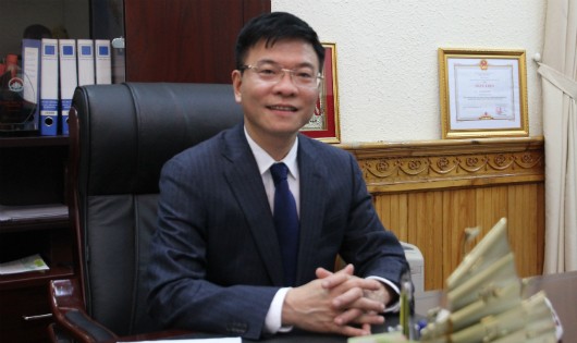 Bộ trưởng Lê Thành Long chúc mừng thầy cô giáo ngành Tư pháp