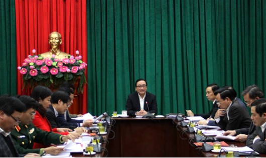 Bí thư Thành ủy Hoàng Trung Hải phát biểu chỉ đạo cuộc họp. Ảnh: Cổng giao tiếp điện tử Hà Nội.