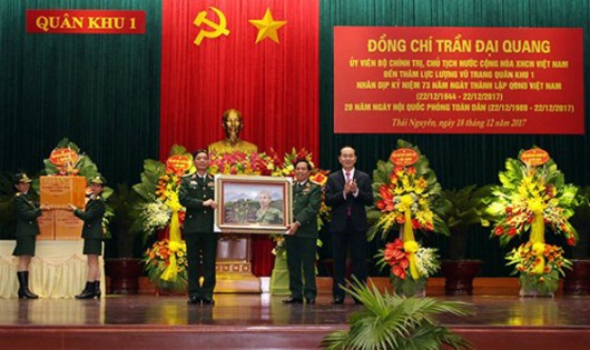  Chủ tịch nước: Đảng, Nhà nước, nhân dân vô cùng tự hào về quân đội Việt Nam