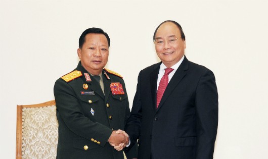 'Việt Nam luôn quan niệm giúp Lào là giúp chính mình'