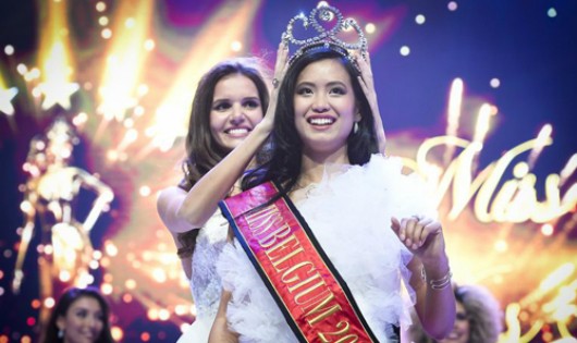 Cuộc thi Hoa hậu Bỉ 2018 được tổ chức cuối tuần trước tại thành phố De Panne với sự tham gia của 29 thí sinh. Người đẹp Angeline Flor Pua đăng quang.
