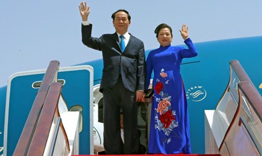 Chủ tịch nước Trần Đại Quang và Phu nhân lên đường thăm Ấn Độ