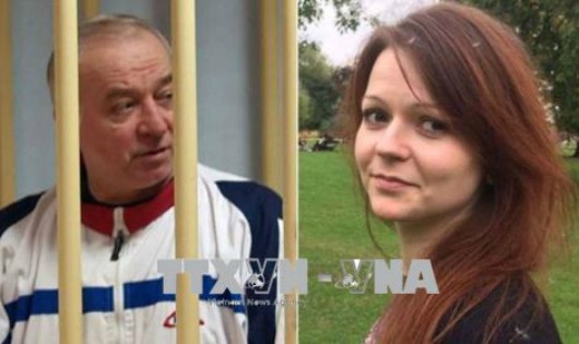 Cựu điệp viên người Nga Sergei Skripal (trái) và con gái Yulia Skripal. Ảnh: EPA/TTXVN