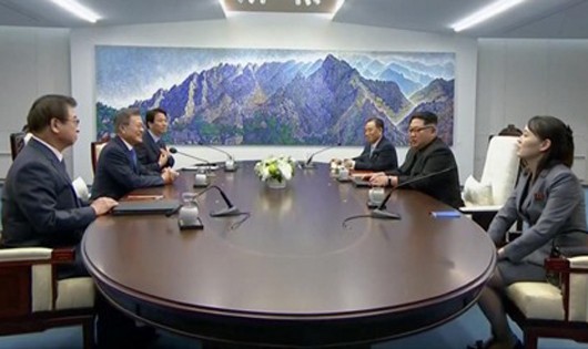 Lãnh đạo Triều - Hàn thảo luận Thông cáo chung