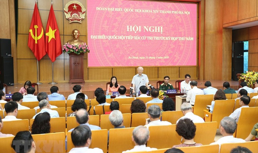 Tổng Bí thư Nguyễn Phú Trọng phát biểu tại buổi tiếp xúc cử tri quận Ba Đình, Hoàn Kiếm. Ảnh: TTXVN.