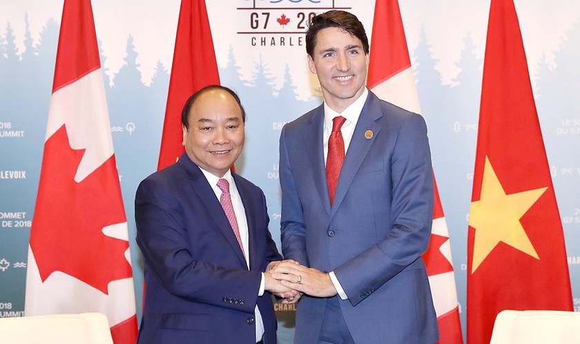 Thủ tướng Nguyễn Xuân Phúc và Thủ tướng Canada Justin Trudeau. Ảnh: VGP/Quang Hiếu